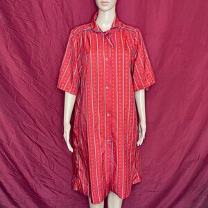 Vintage 1960’s Red Striped House Coat Day Dress with Pocket Large